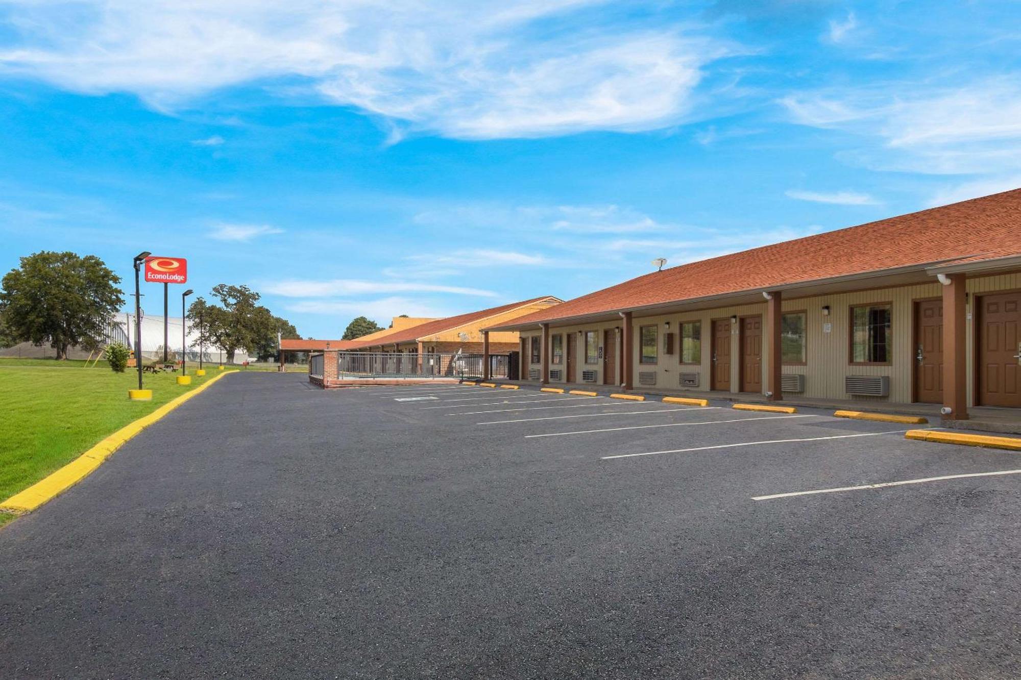 Econolodge Cornersville Esterno foto